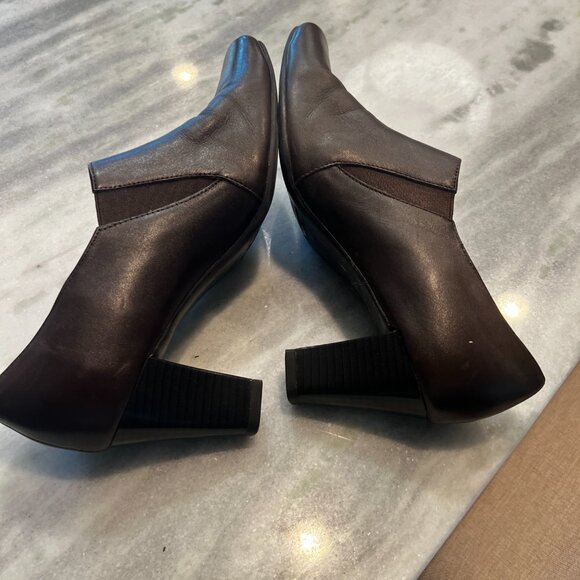 Aerosoles A2 Lake Geneva heeled loafer square toe 8M dark brown elastic … - Picture 5 of 14